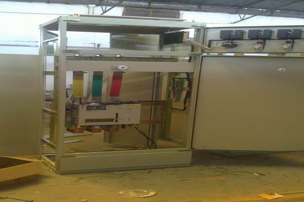 醴陵控制柜-3683品牌总闸控制柜的使用原则